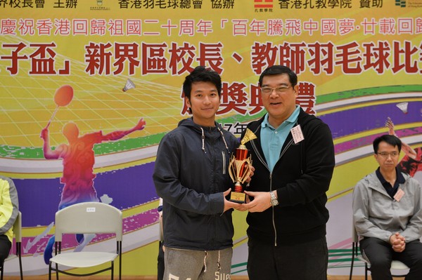 http://www.ntsha.org.hk/images/stories/activities/2017_badminton_competition/smallJAS_1230.JPG