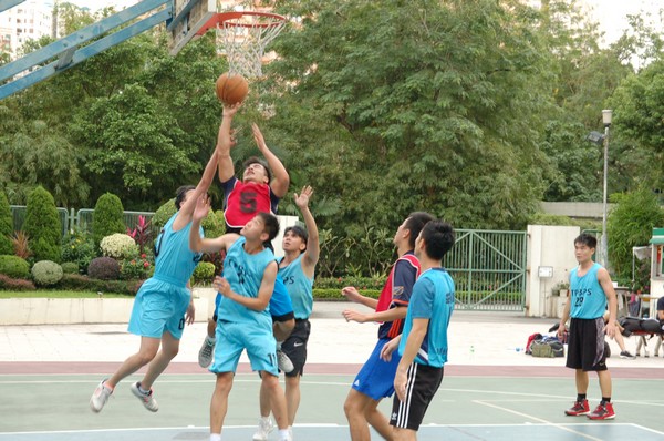 http://www.ntsha.org.hk/images/stories/activities/2017_teachers_basketball_match/smallDSC_5277.JPG