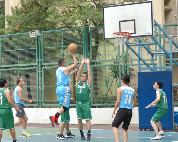 http://www.ntsha.org.hk/images/stories/activities/2017_teachers_basketball_match/smallDSC_5299_cr.JPG