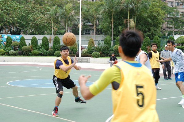 http://www.ntsha.org.hk/images/stories/activities/2017_teachers_basketball_match/semi_fin_and_fin/smallDSC_5393.JPG